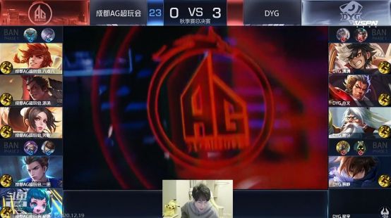 是指教练或
